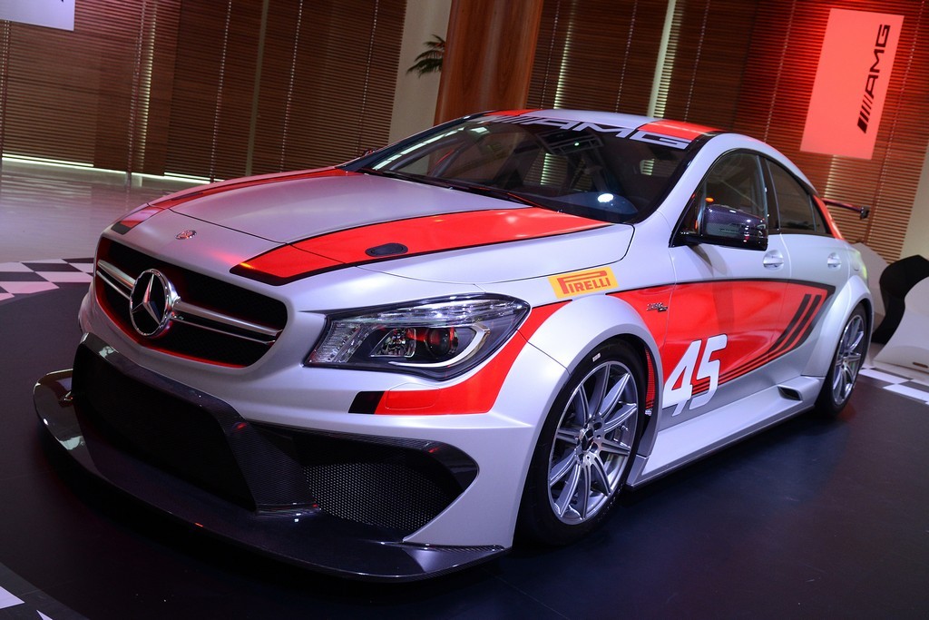 MERCEDES-BENZ CLA 45 AMG RACING SERIES, foto 10