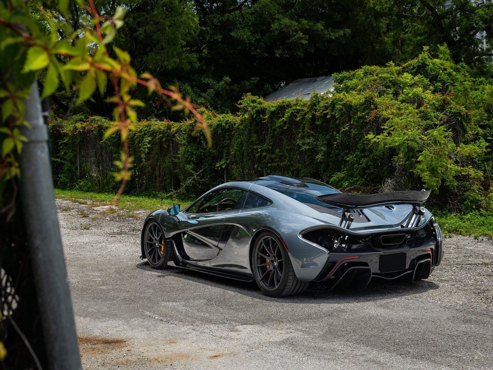 McLAREN P1 FLINTGRAU METALLIC, foto 2