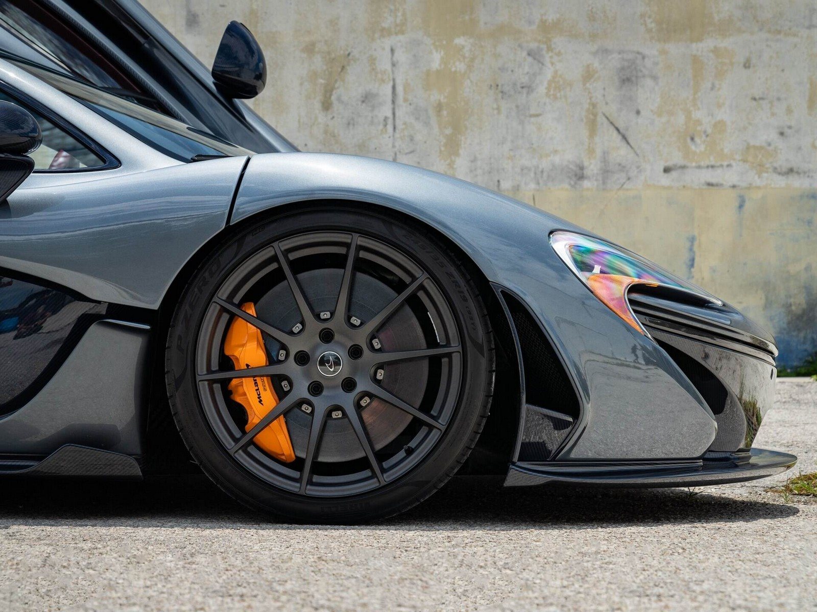McLAREN P1 FLINTGRAU METALLIC, foto 16
