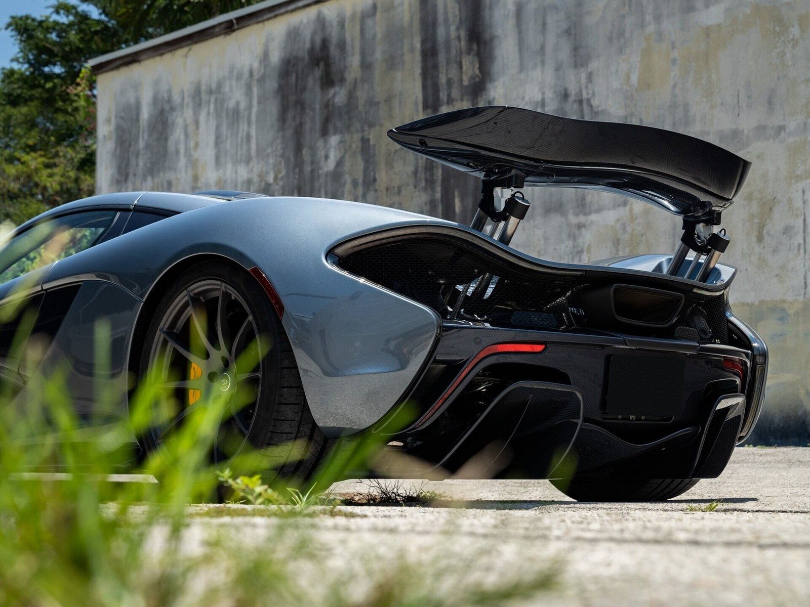 McLAREN P1 FLINTGRAU METALLIC, foto 18