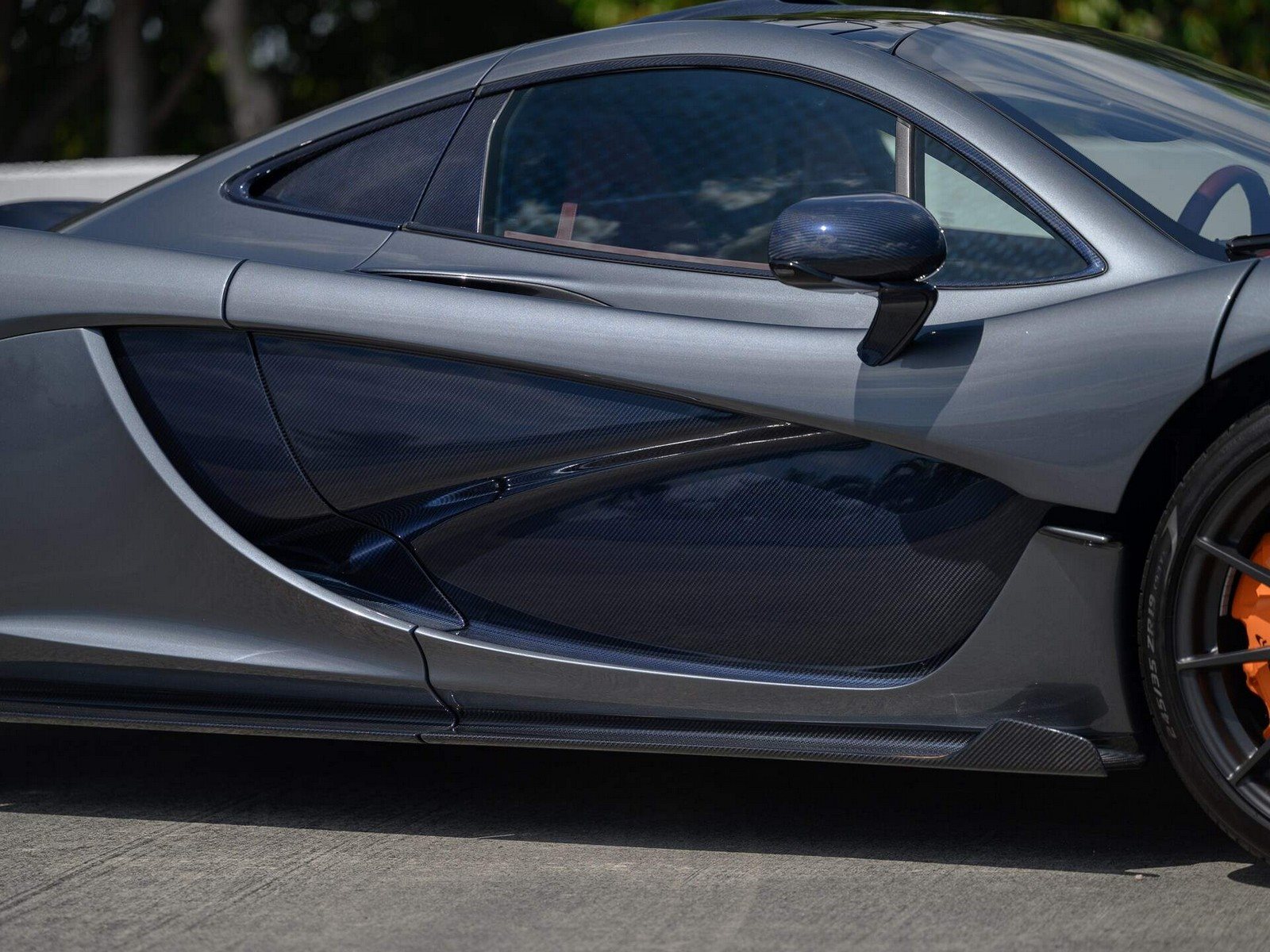 McLAREN P1 FLINTGRAU METALLIC, foto 24