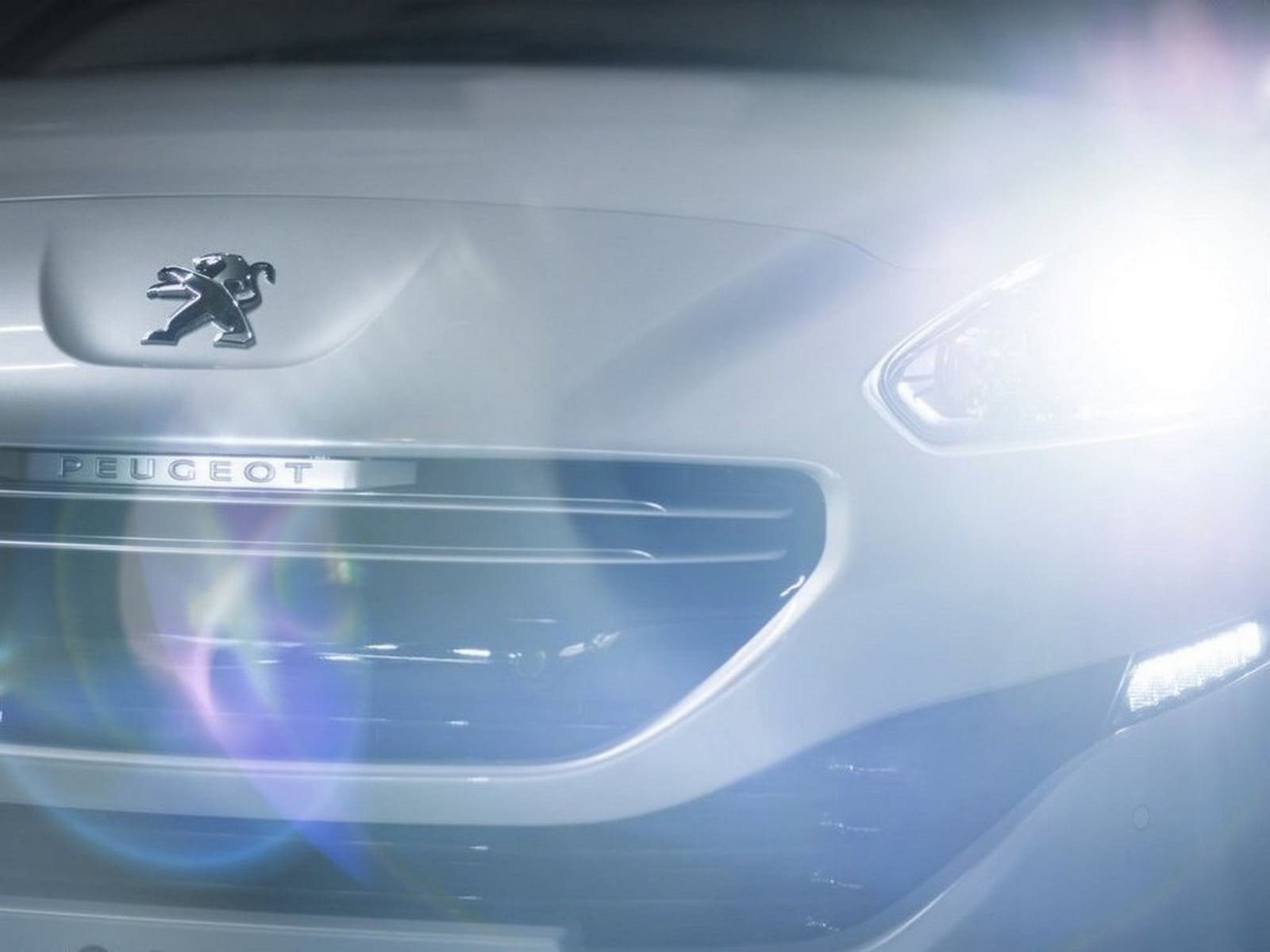 PEUGEOT RCZ, foto 61