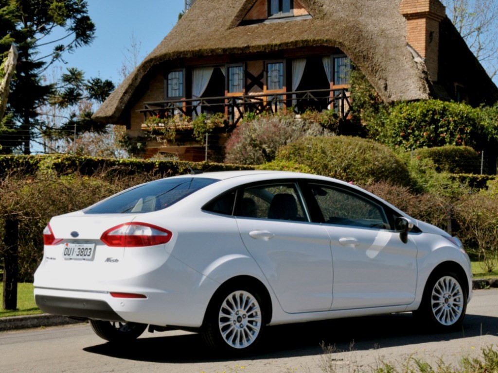 FORD NEW FIESTA SEDAN, foto 26