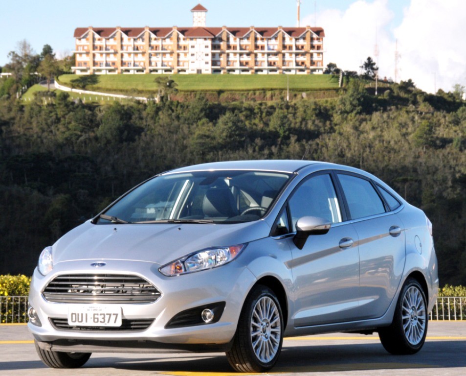FORD NEW FIESTA SEDAN, foto 33