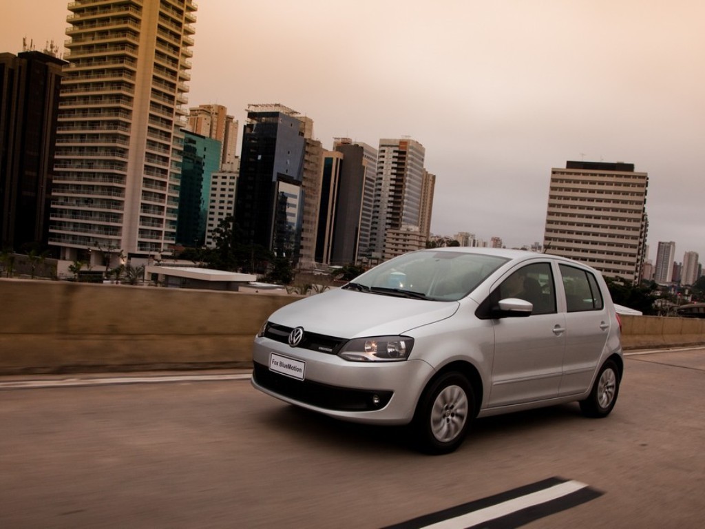 2014 - VOLKSWAGEN FOX BLUEMOTION, foto 2