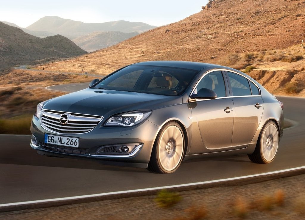 OPEL INSIGNIA, foto 2