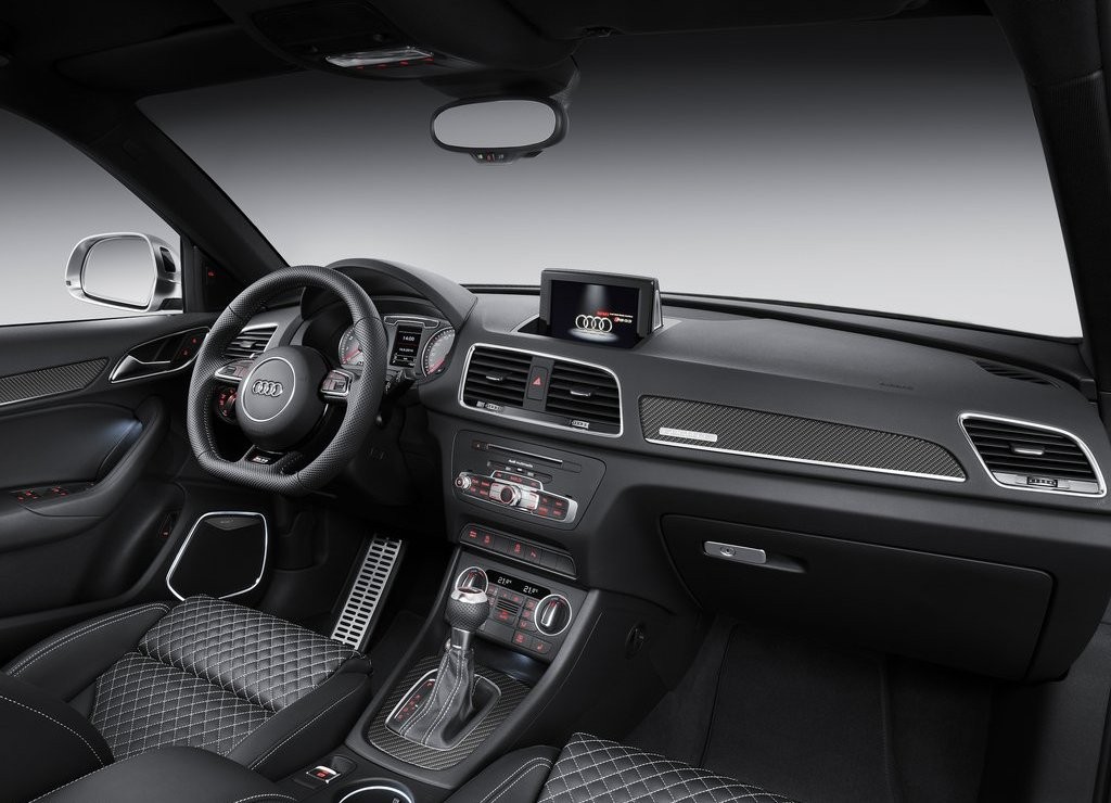 2015 - AUDI RS Q3, foto 16
