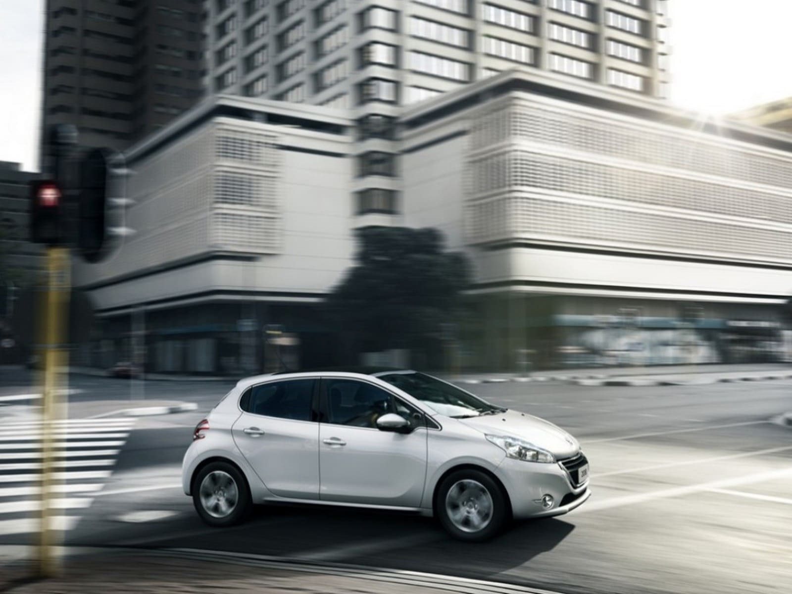 PEUGEOT 208, foto 17