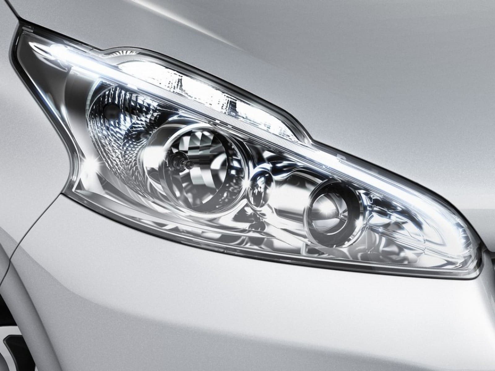 PEUGEOT 208, foto 31