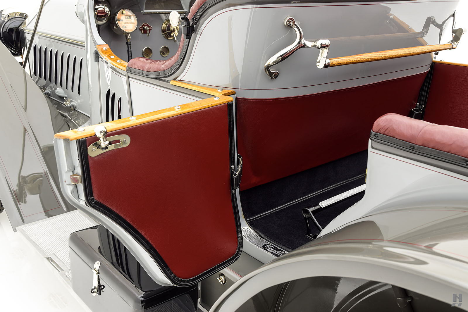 OLDSMOBILE TOURING DEFENDER, foto 11