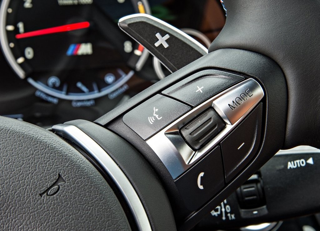 2016 - BMW X6 M, foto 142