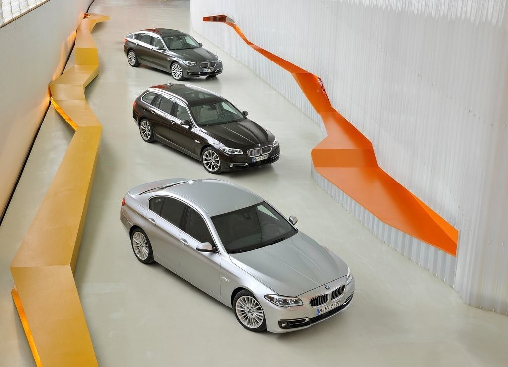 BMW 5 SERIES SEDAN, foto 23