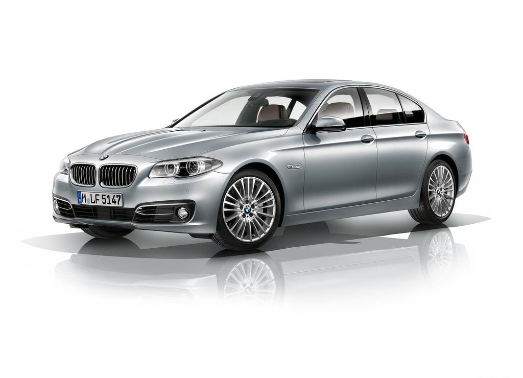 BMW 5 SERIES SEDAN, foto 26