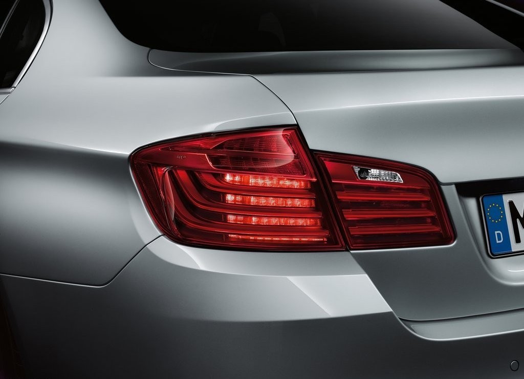 BMW 5 SERIES SEDAN, foto 54