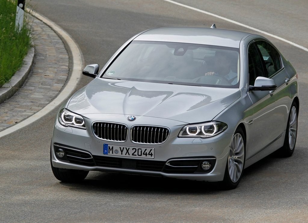 BMW 5 SERIES SEDAN, foto 60