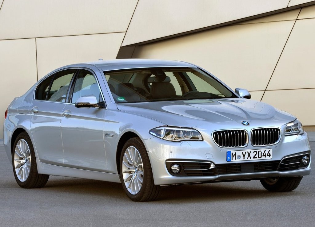 BMW 5 SERIES SEDAN, foto 61