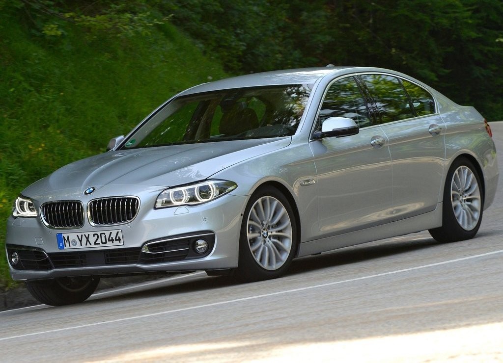BMW 5 SERIES SEDAN, foto 69