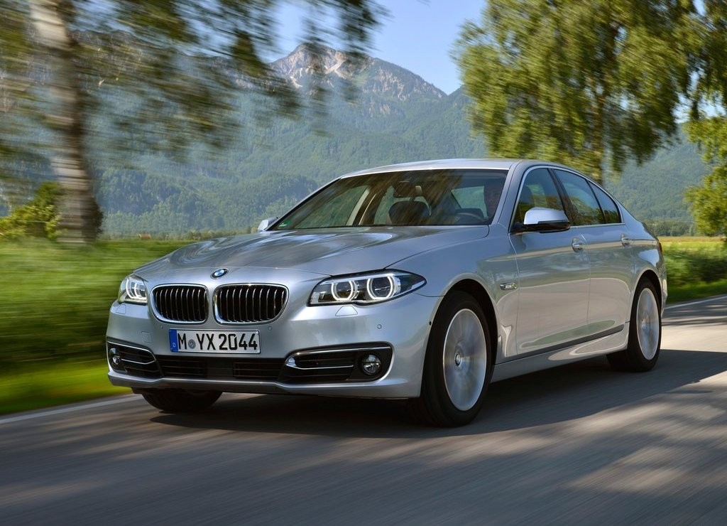 BMW 5 SERIES SEDAN, foto 78