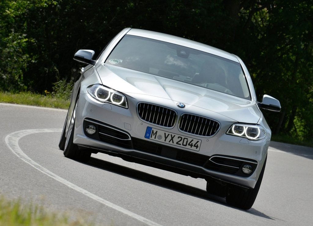 BMW 5 SERIES SEDAN, foto 99