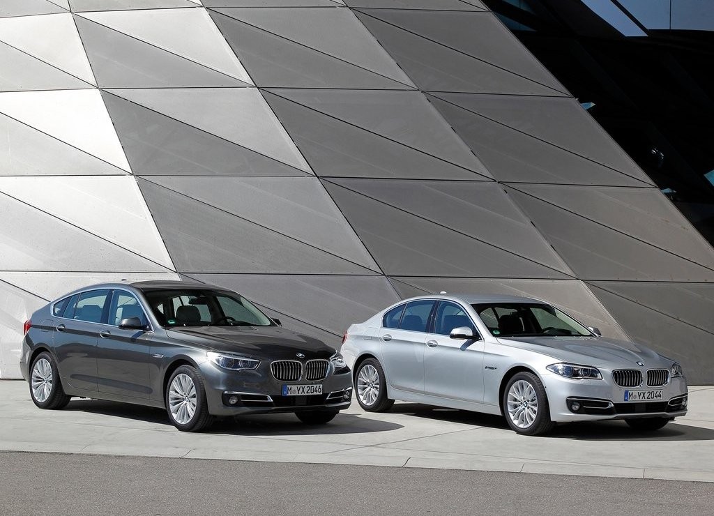 BMW 5 SERIES SEDAN, foto 103