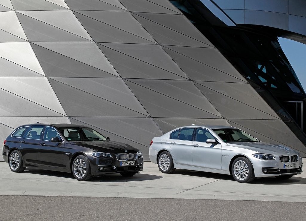 BMW 5 SERIES SEDAN, foto 104