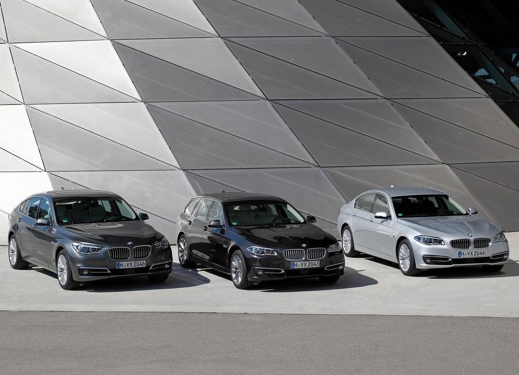 BMW 5 SERIES SEDAN, foto 107
