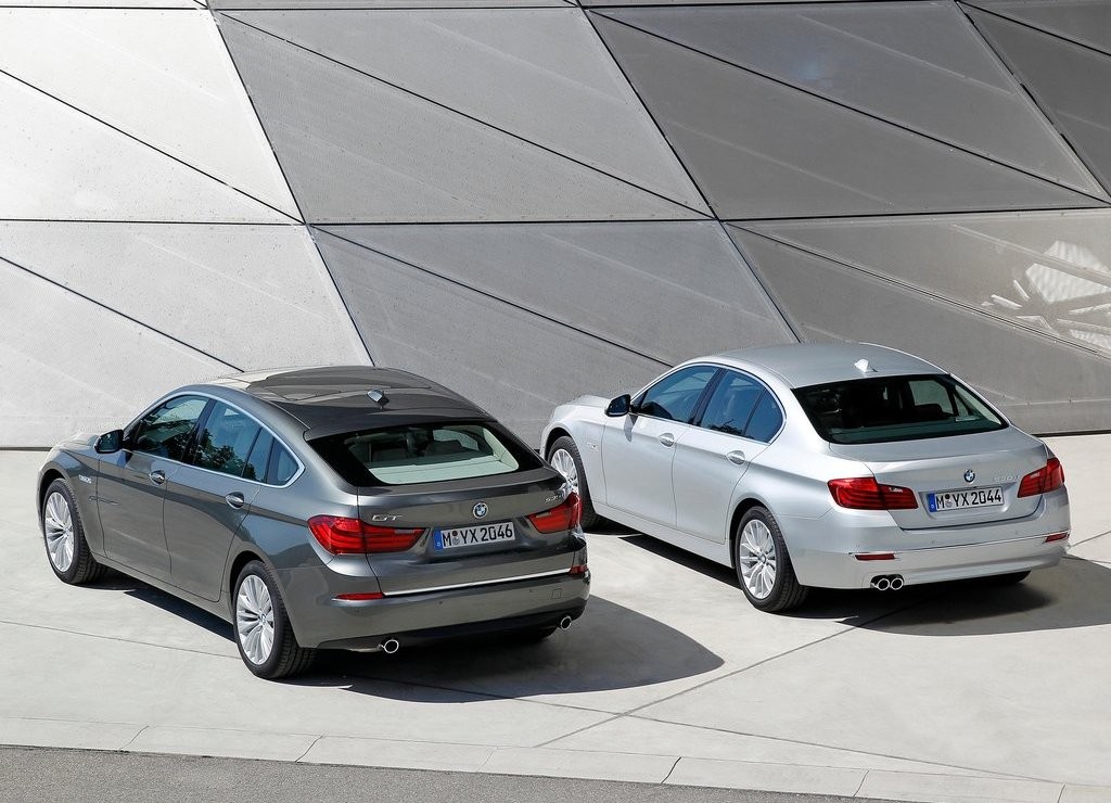 BMW 5 SERIES SEDAN, foto 112