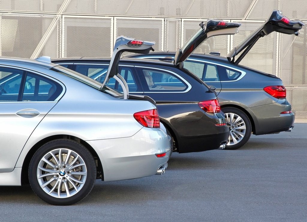 BMW 5 SERIES SEDAN, foto 135
