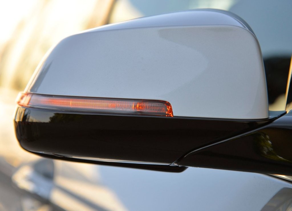 BMW 5 SERIES SEDAN, foto 140