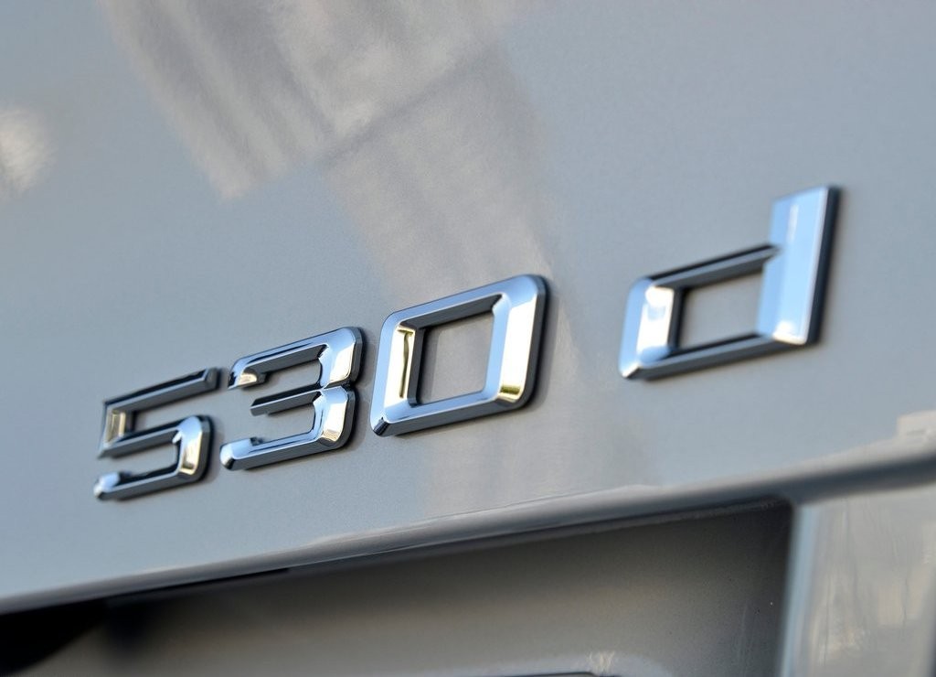 BMW 5 SERIES SEDAN, foto 142