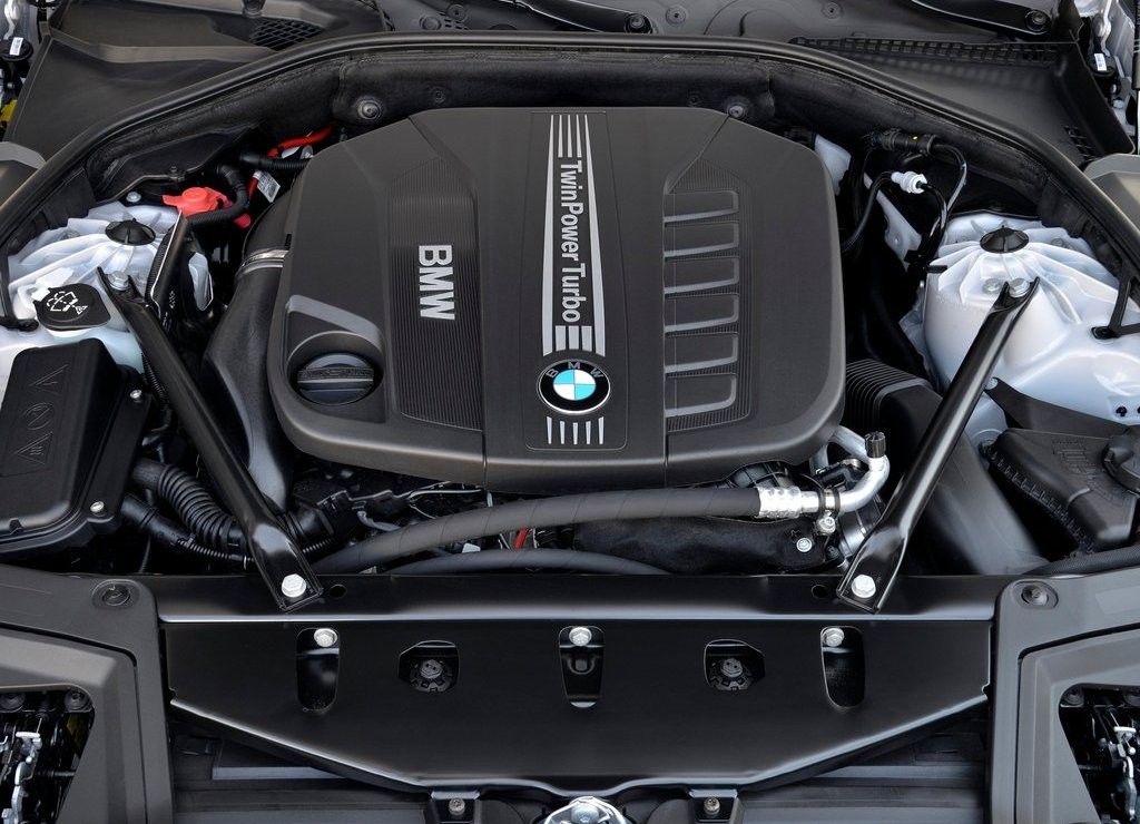 BMW 5 SERIES SEDAN, foto 145