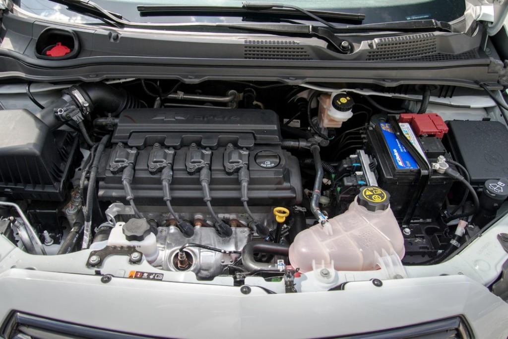 2015 - CHEVROLET ONIX EFFECT, foto 26