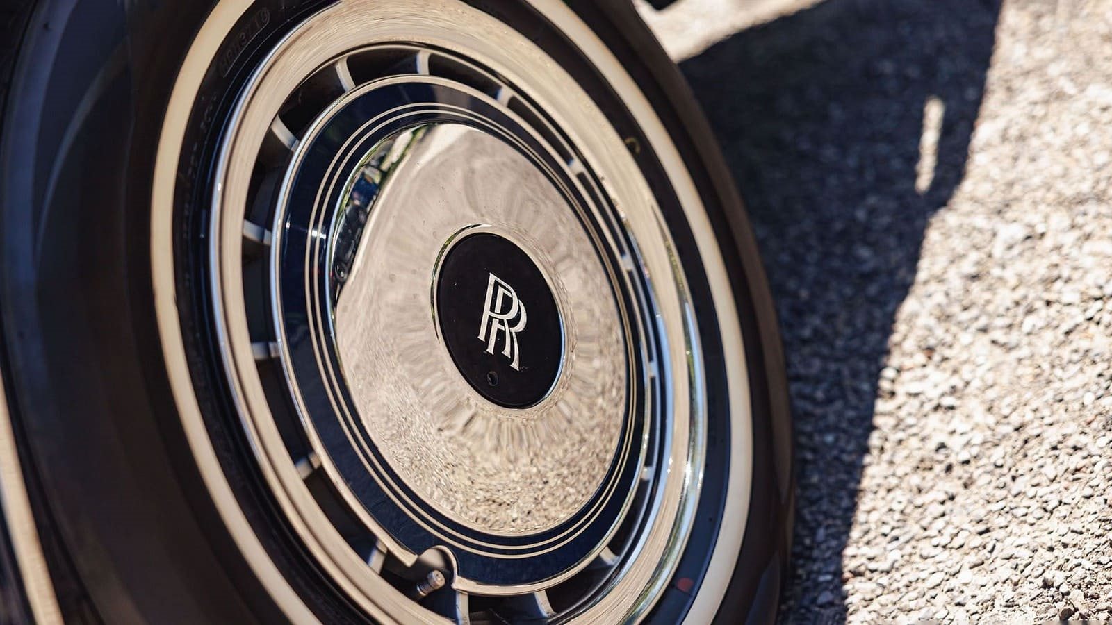 1991 - ROLLS-ROYCE CORNICHE III, foto 43