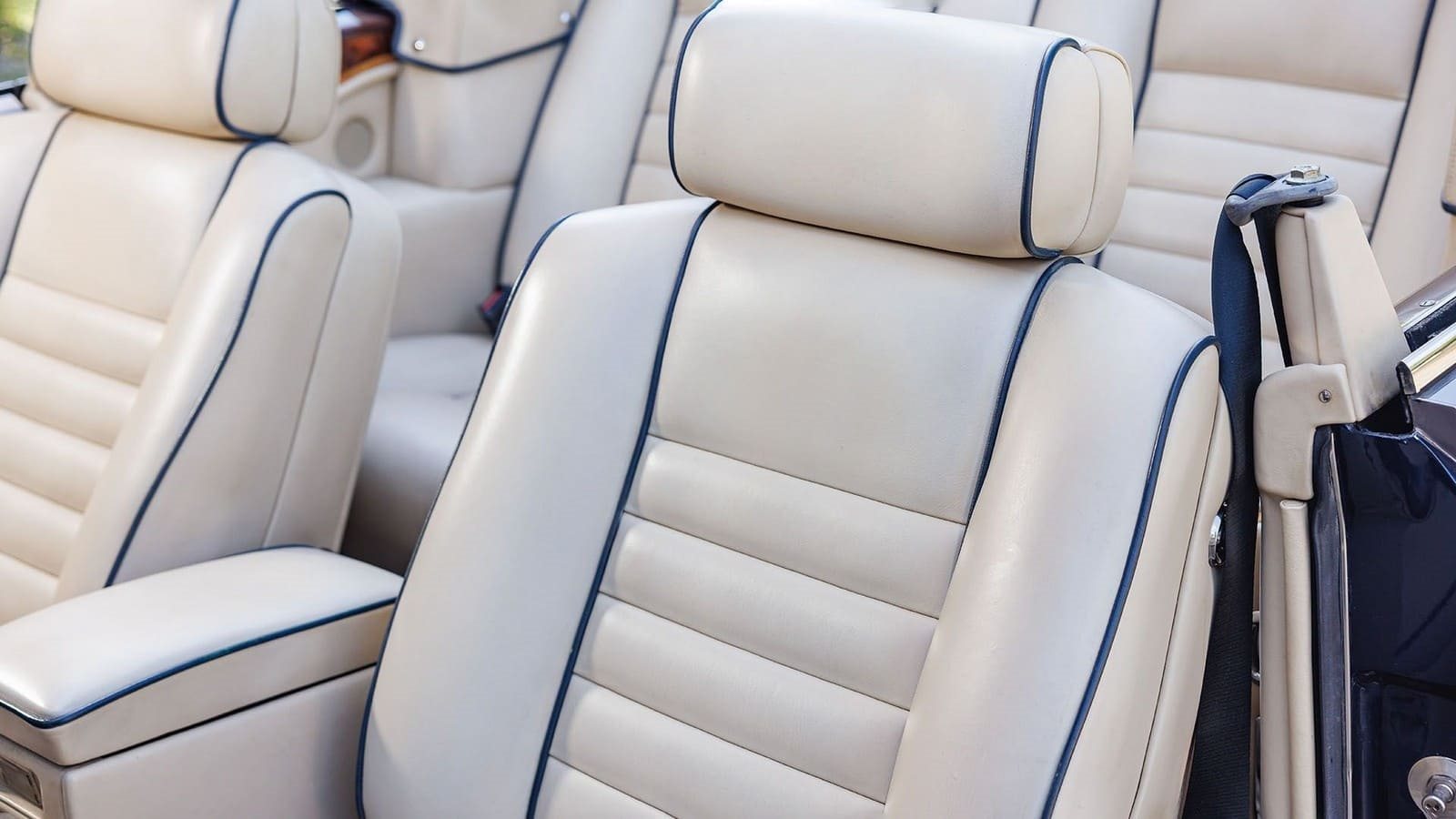 1991 - ROLLS-ROYCE CORNICHE III, foto 65
