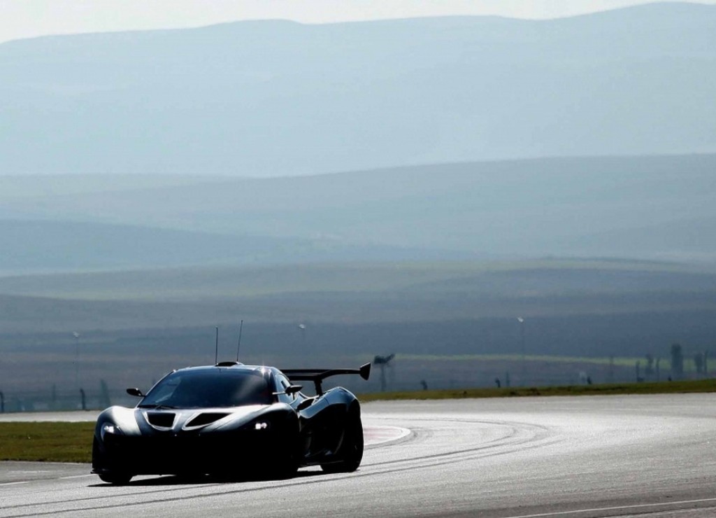 McLAREN P1 GTR, foto 25