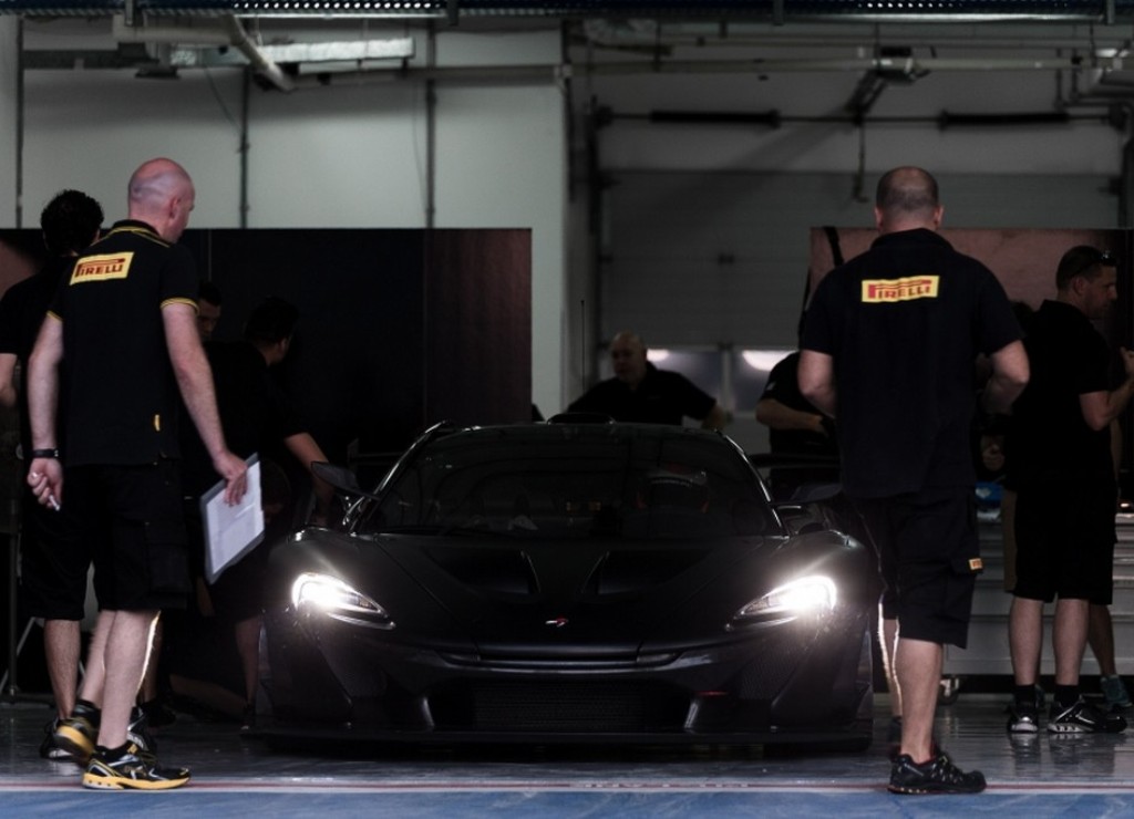McLAREN P1 GTR, foto 29