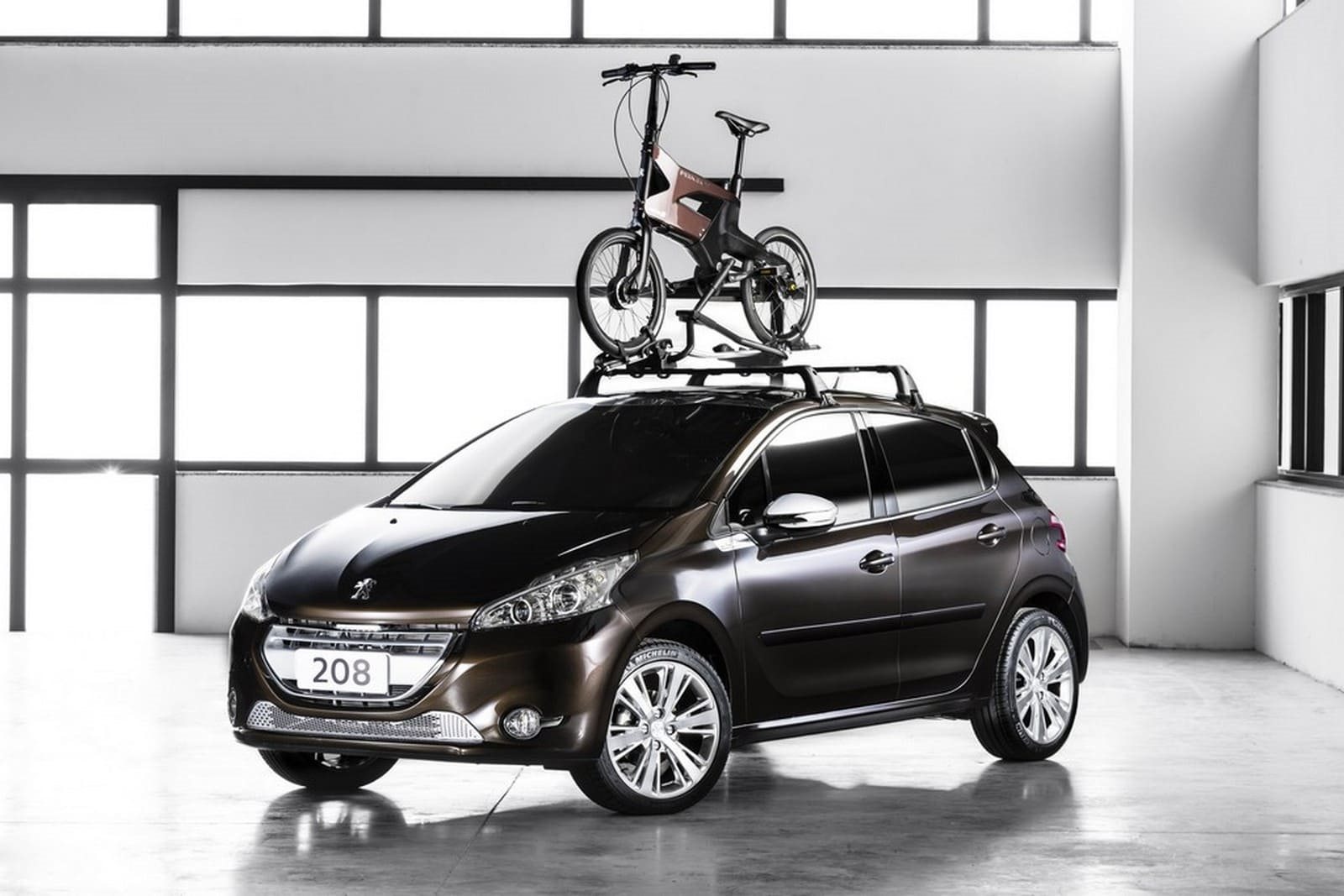 2015 - PEUGEOT 208 URB, foto 1