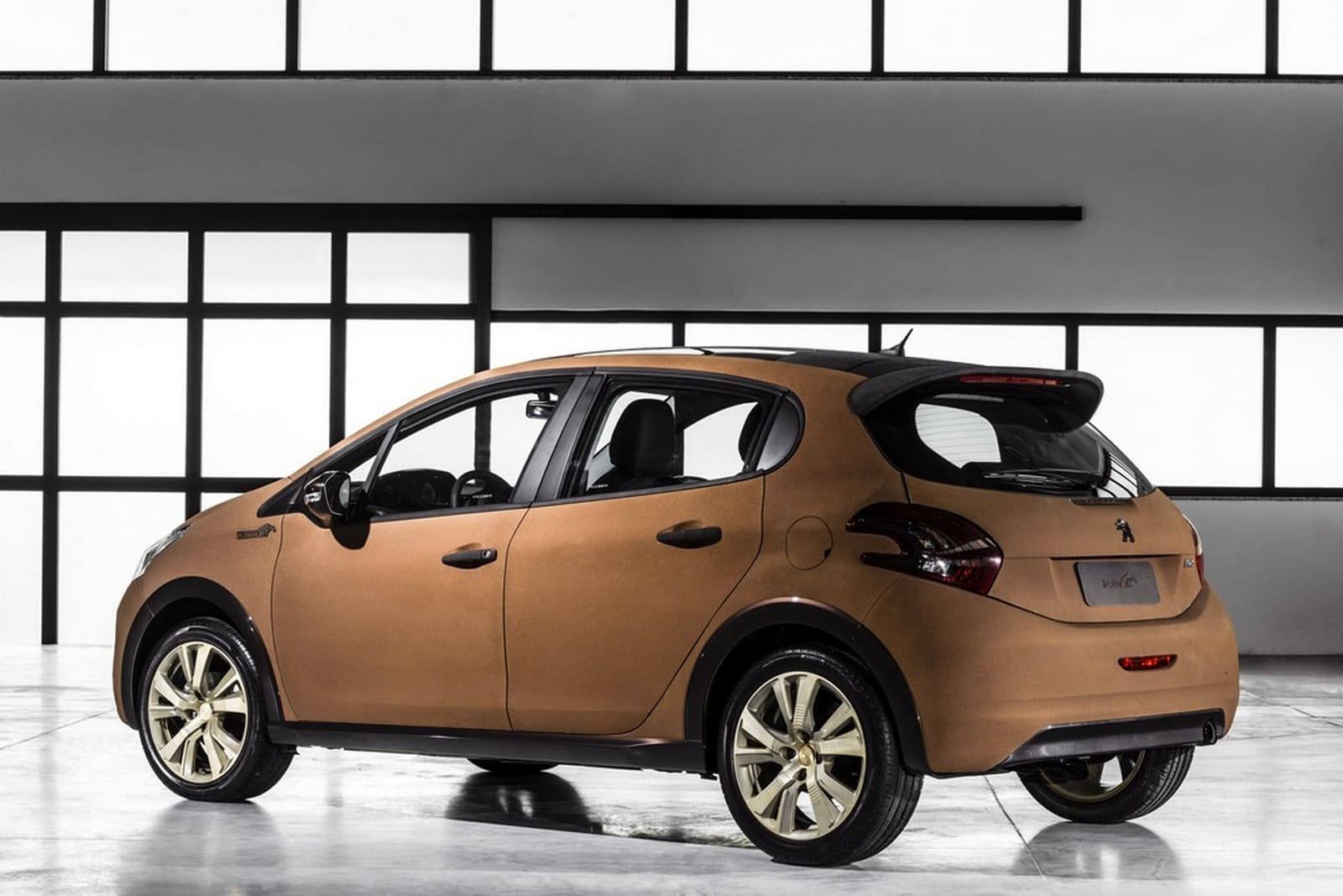 2015 - PEUGEOT 208 NATURAL, foto 2