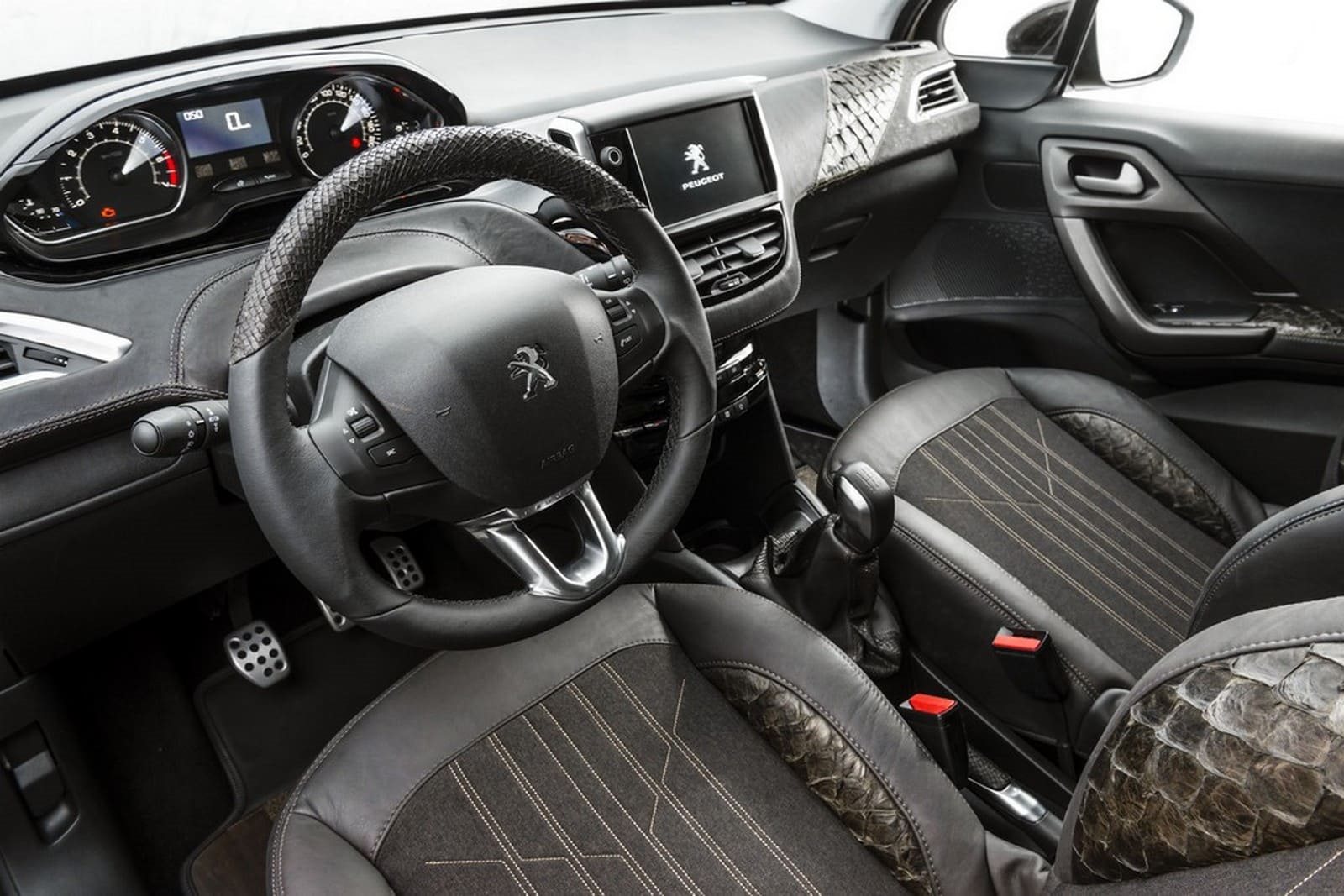2015 - PEUGEOT 208 NATURAL, foto 3