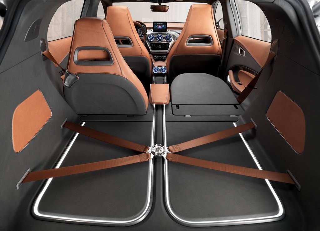 MERCEDES-BENZ GLA CONCEPT, foto 34