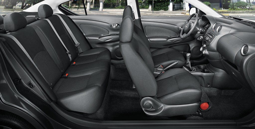 2014 - NISSAN VERSA, foto 7