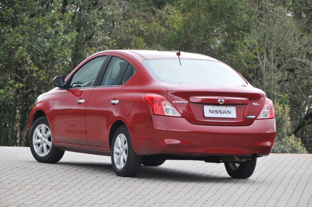 2014 - NISSAN VERSA, foto 12