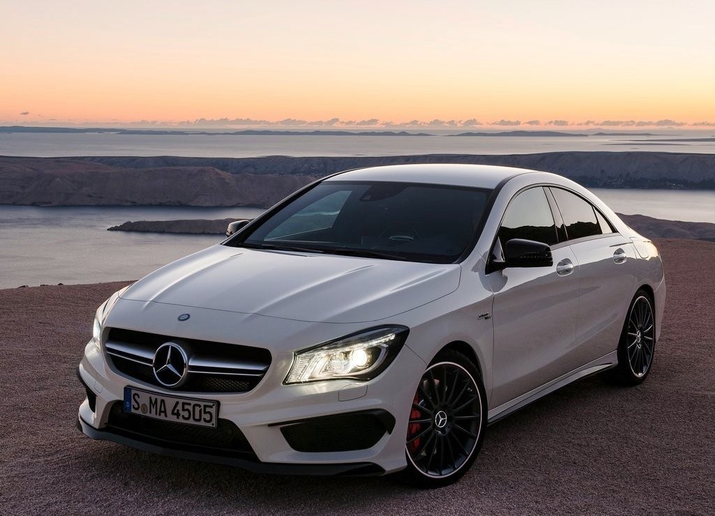 MERCEDES-BENZ CLA 45 AMG, foto 1