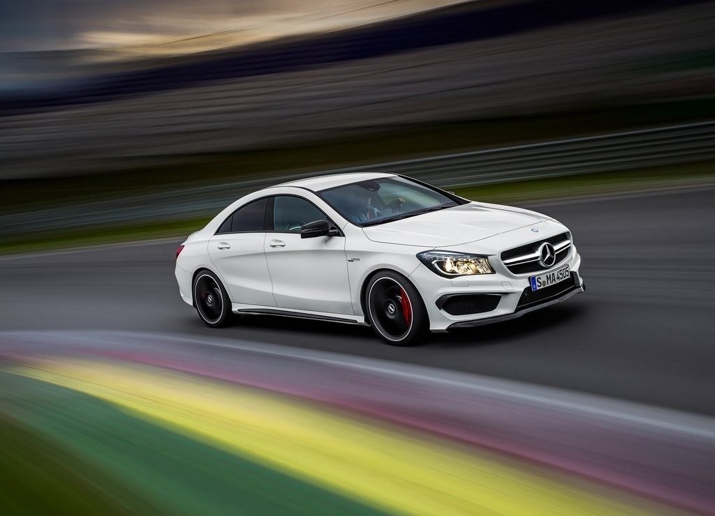 MERCEDES-BENZ CLA 45 AMG, foto 4