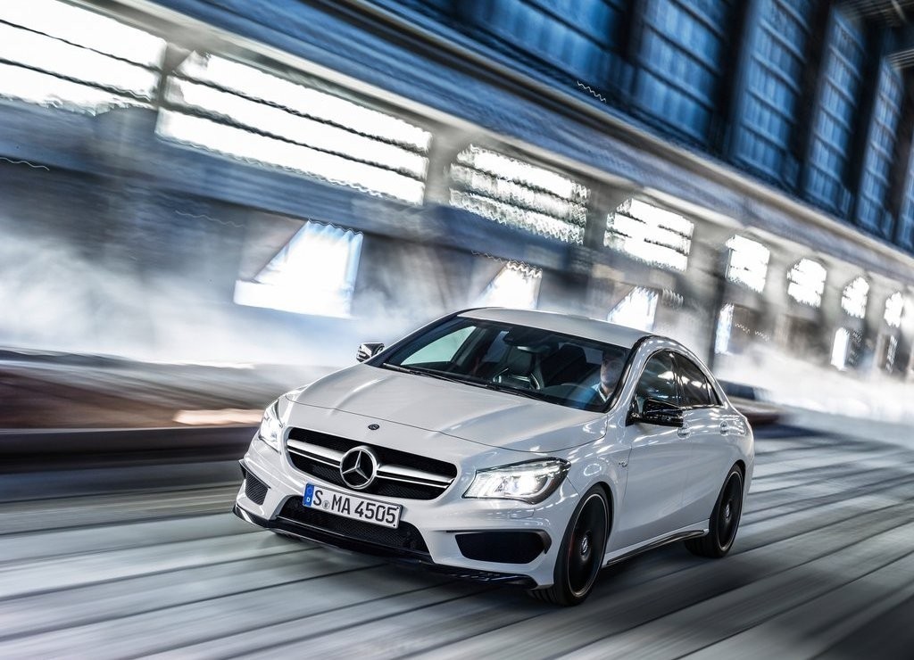 MERCEDES-BENZ CLA 45 AMG, foto 6