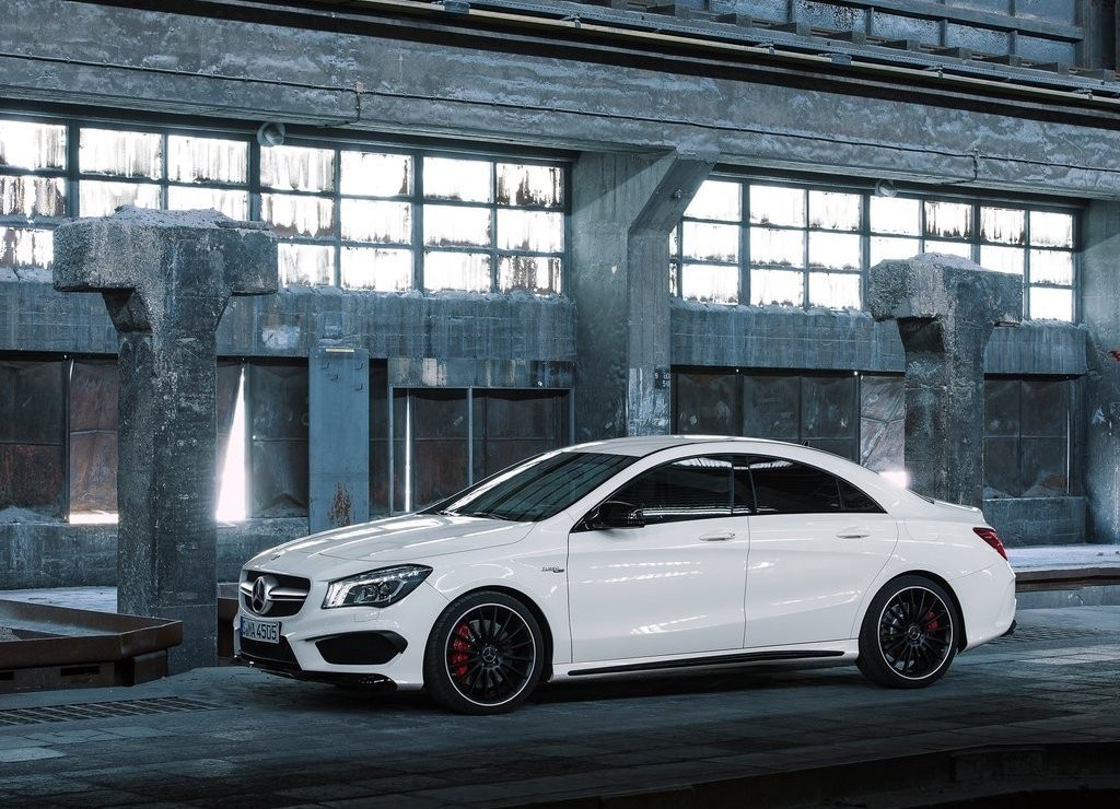 MERCEDES-BENZ CLA 45 AMG, foto 13