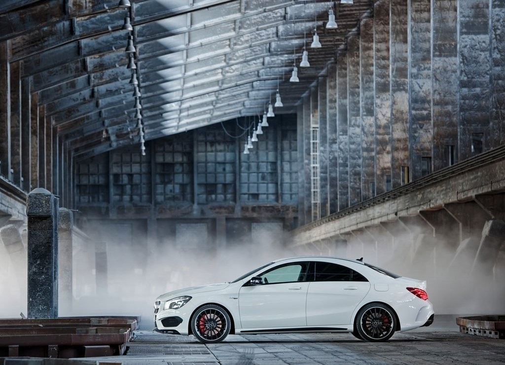 MERCEDES-BENZ CLA 45 AMG, foto 16