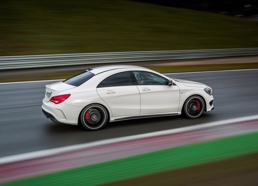 MERCEDES-BENZ CLA 45 AMG, foto 19