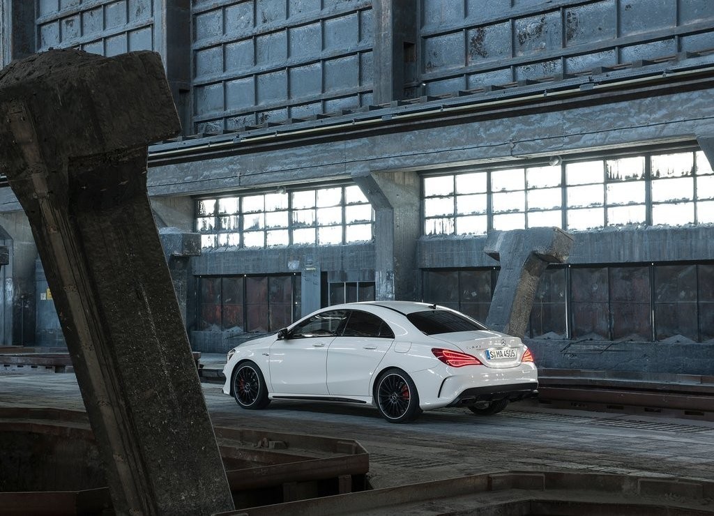 MERCEDES-BENZ CLA 45 AMG, foto 23