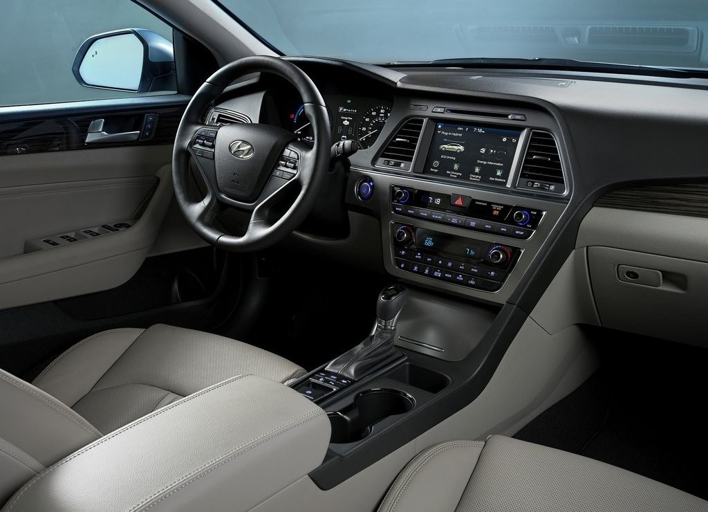 HYUNDAI SONATA PLUG-IN HYBRID, foto 5